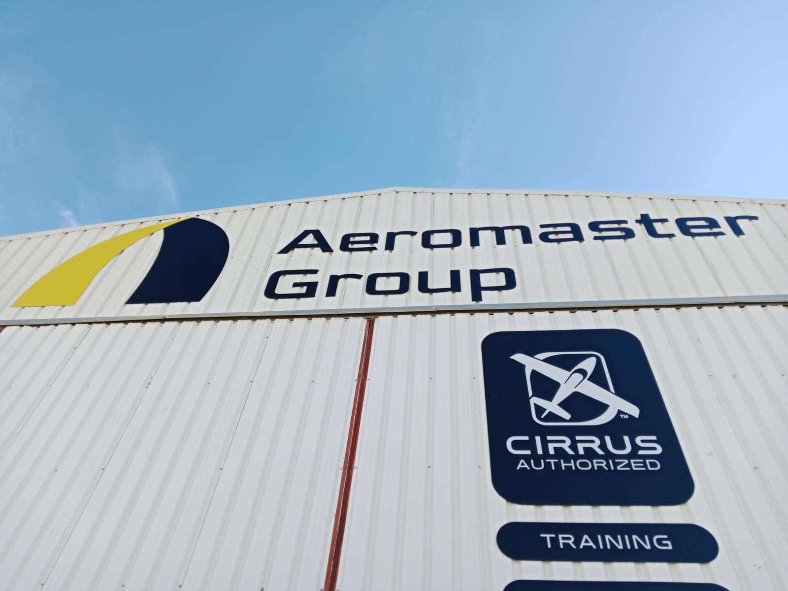 ventajas de los rótulos en Dibond